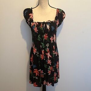 Shoreline XL Floral Puff Sleeve Dress Hawaiian Smocked mini